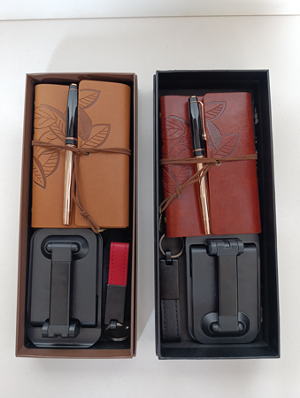 Kutulu Defter, Kalem, Telefon Standı, Anahtarlık