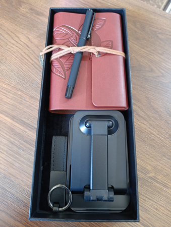 Kutulu Defter, Kalem, Telefon Standı, Anahtarlık - Görsel 2